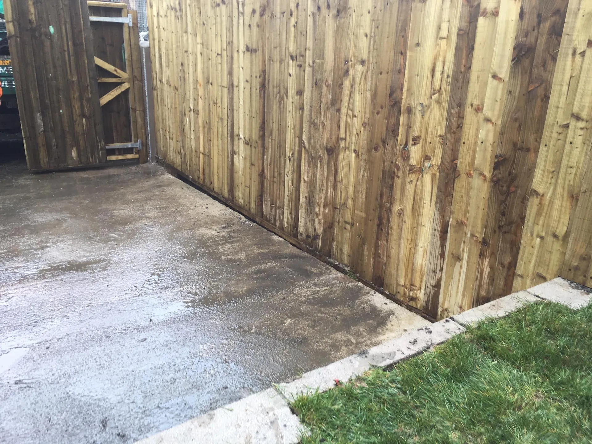 a photo of a wooden fence and driveway in Neath, Port Talbot, And Swansea